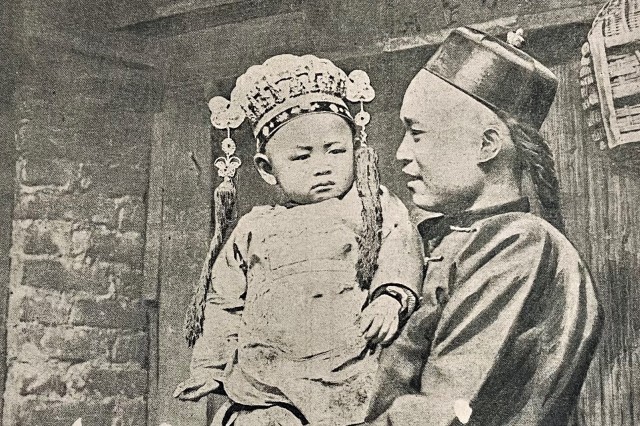 L.A. Sunday Times cover depicting Chinese father and son from 1907 cropped for close up