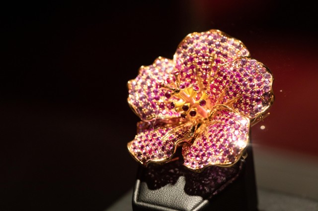 jeweled flower piece from art of the jewel exhibit crevoshay