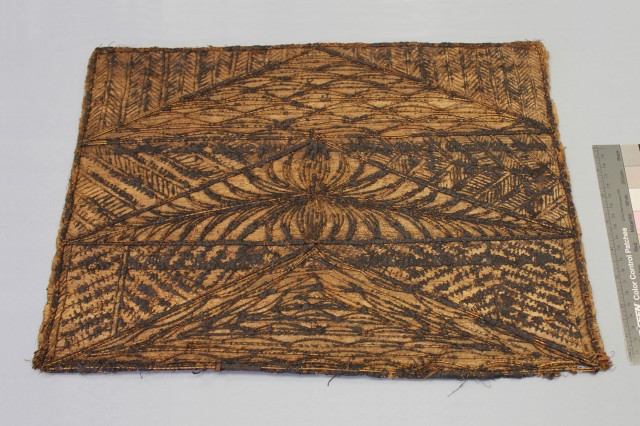 Anthro - Bark cloth (tapa), large area stamp from Fiji