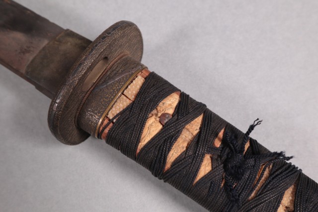 Anthro - Armor: Detail of stringray skin on samurai sword