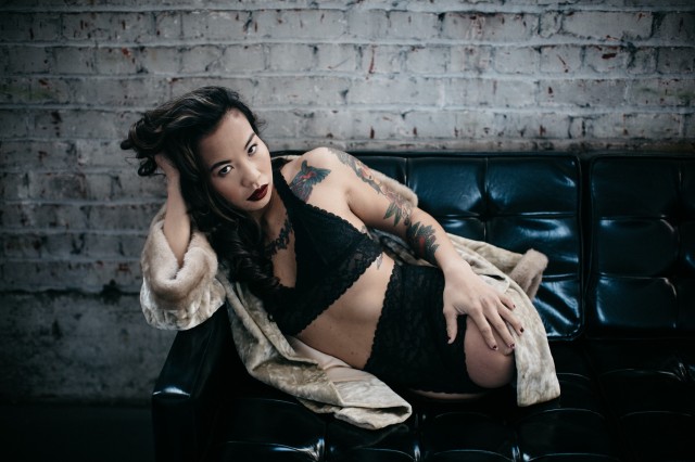 Kanya modeling on couch