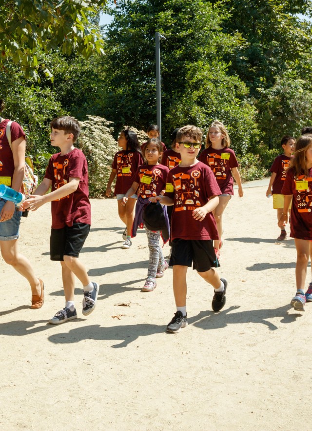 adventures in nature kids camp group NHM nature gardens