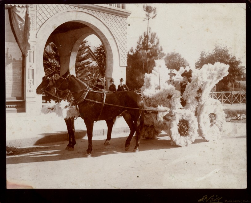 1896 decorated horse and cart from tournament of roses
