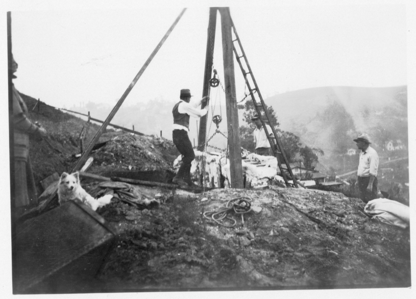 Excavators raise the Lincoln Heights Whale at Flat Top Hill in the early 1900s